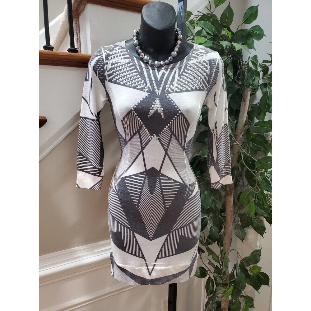 Juju & B Women's Gray Polyester Round Neck Long Sleeve Length Dress Size Small